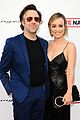 olivia wilde jason sudeikis couple up for grammys viewing party 02