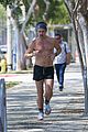 colin farrell goes shirtless for jog around la 05