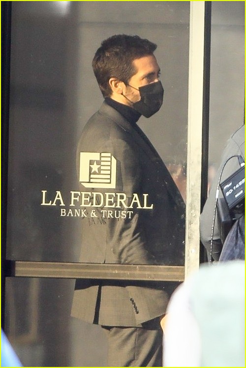 Jake Gyllenhaal filming Ambulance movie