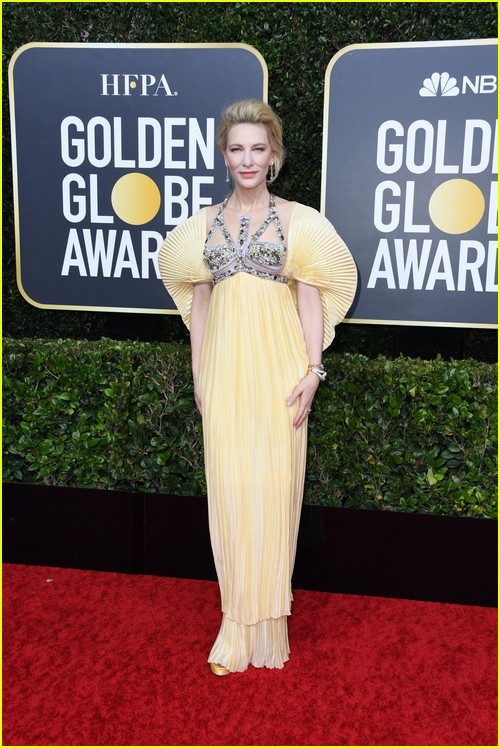 Cate Blanchett on Golden Globes red carpet