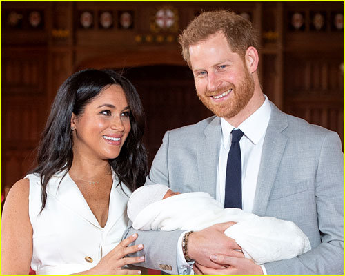 Archie Mountbatten Windsor just after birth