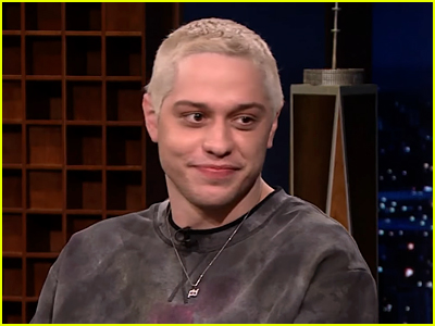 Pete Davidson wearing matching necklace with Phoebe Dynevor