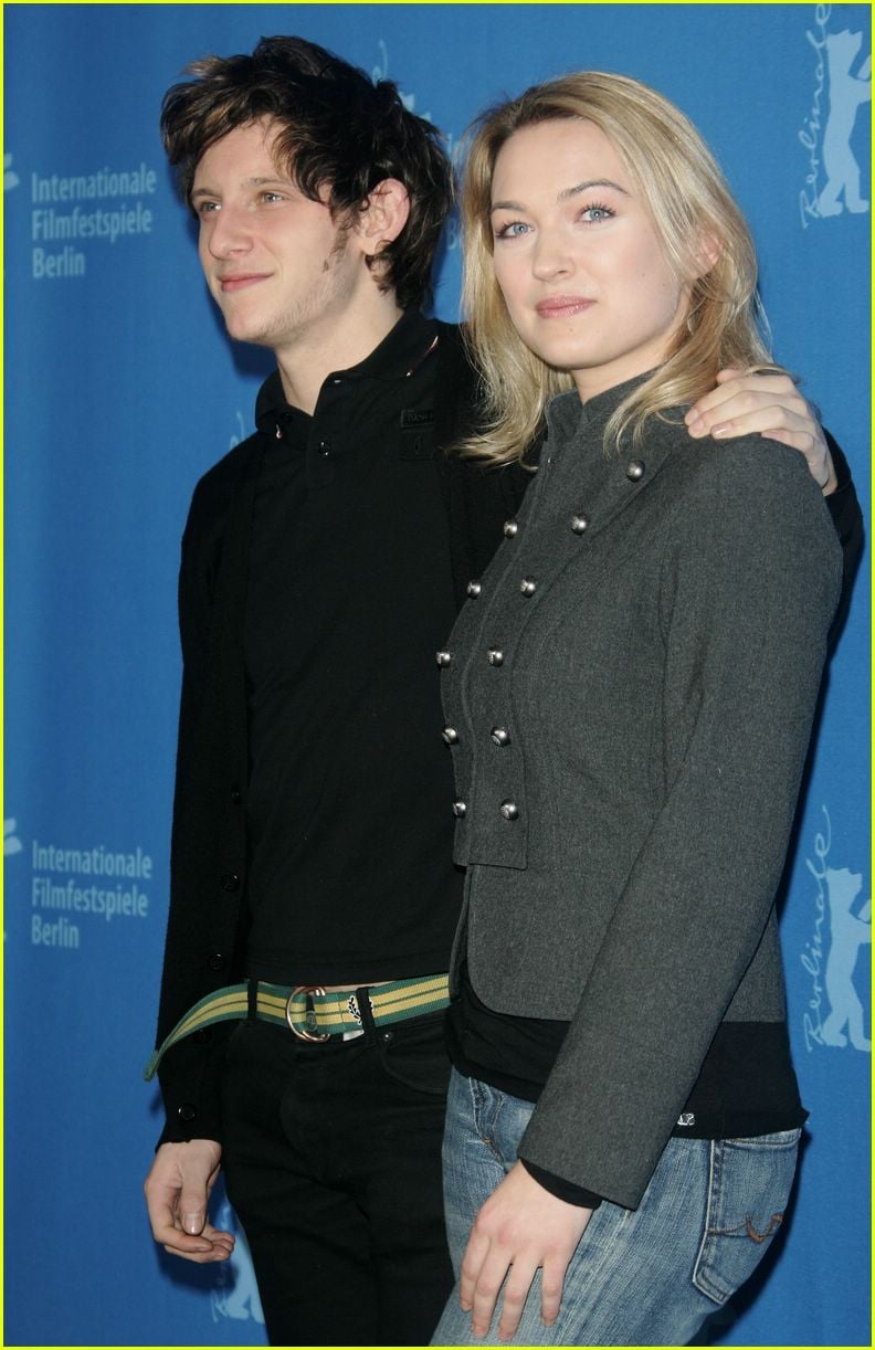 Jamie Bell Fee Fie Hallam Foe Fum Photo 2418072 Jamie Bell Photos