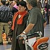 kelly clarkson airport 01