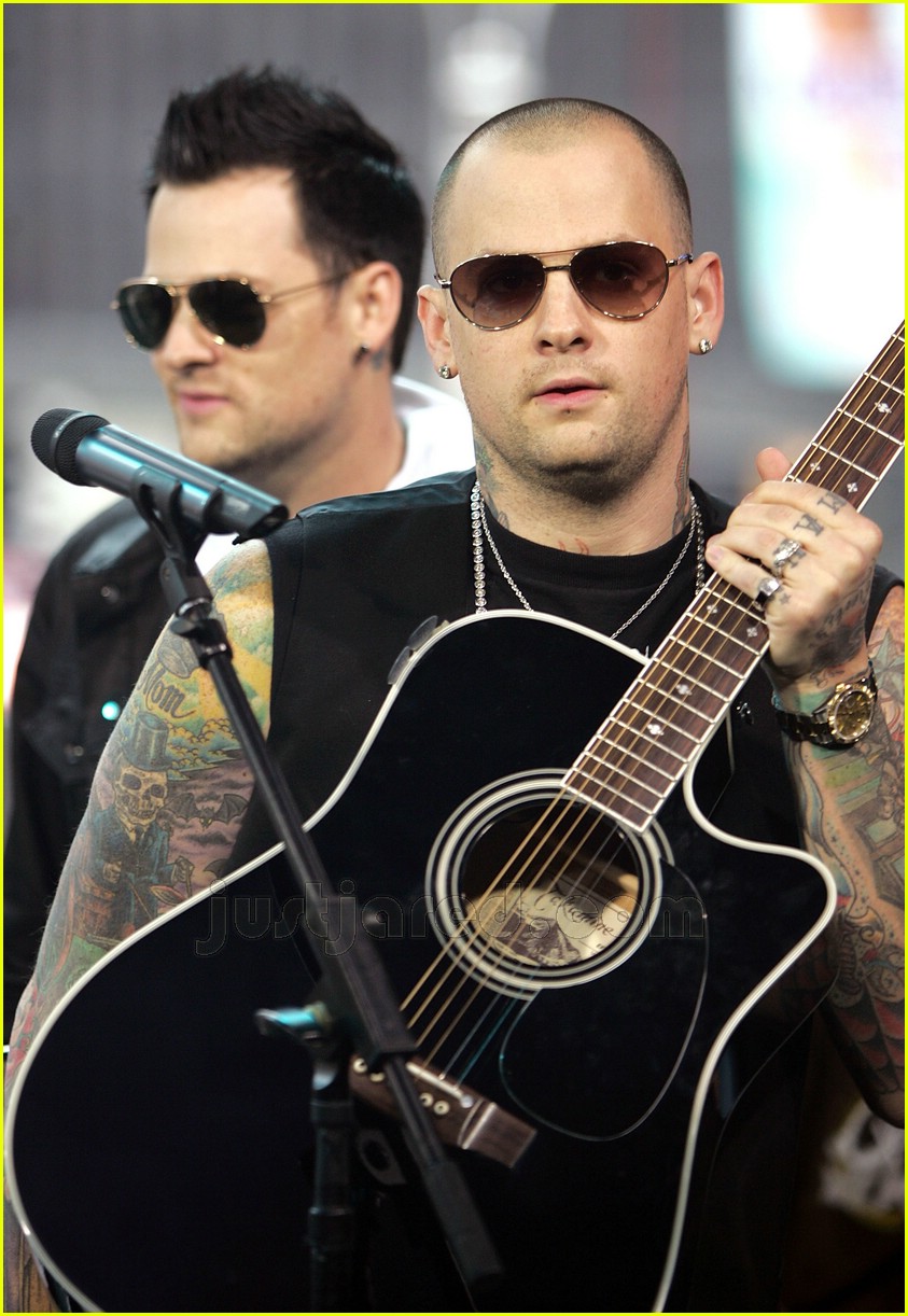 Hilary Duff & Joel Madden Reunite: Photo 2414266 | Benji Madden, Hilary