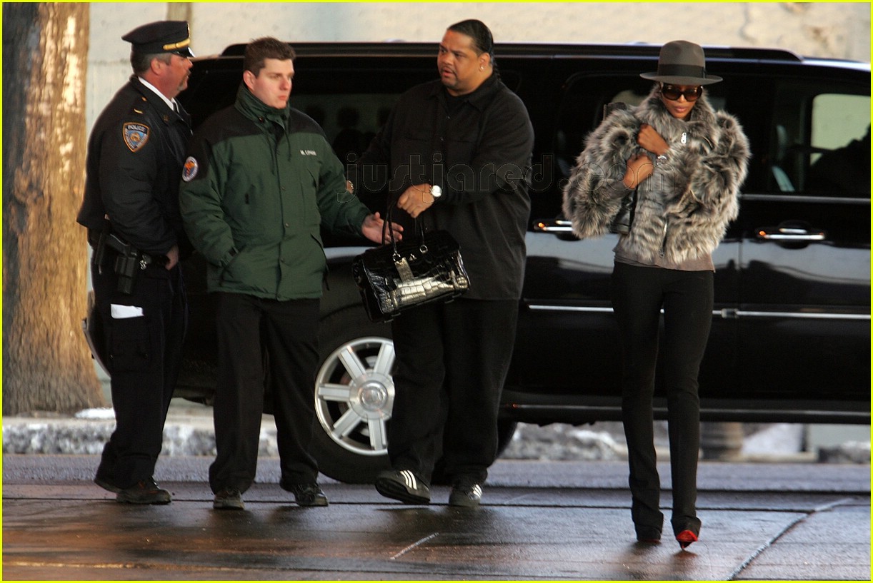 Naomi Campbell Reports for Sanitation Duty... in a Fur Coat Photo