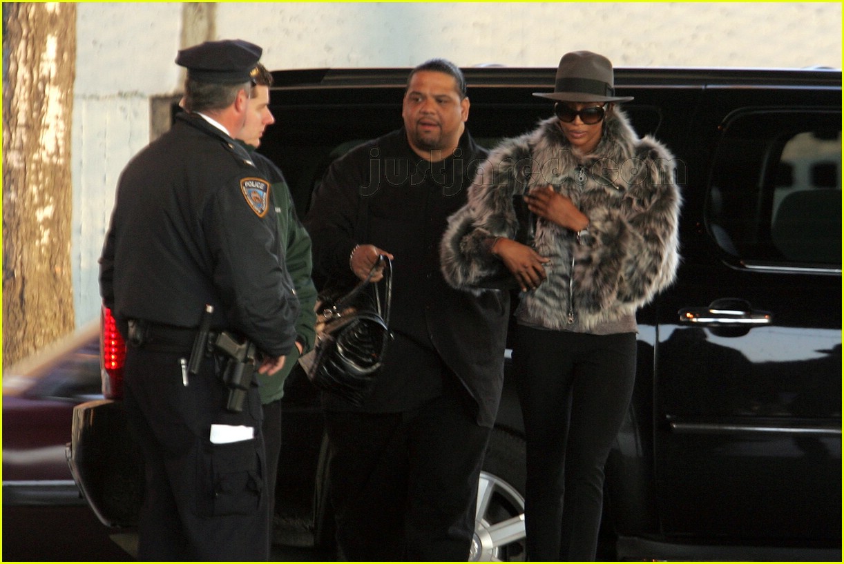 Naomi Campbell Reports for Sanitation Duty... in a Fur Coat Photo
