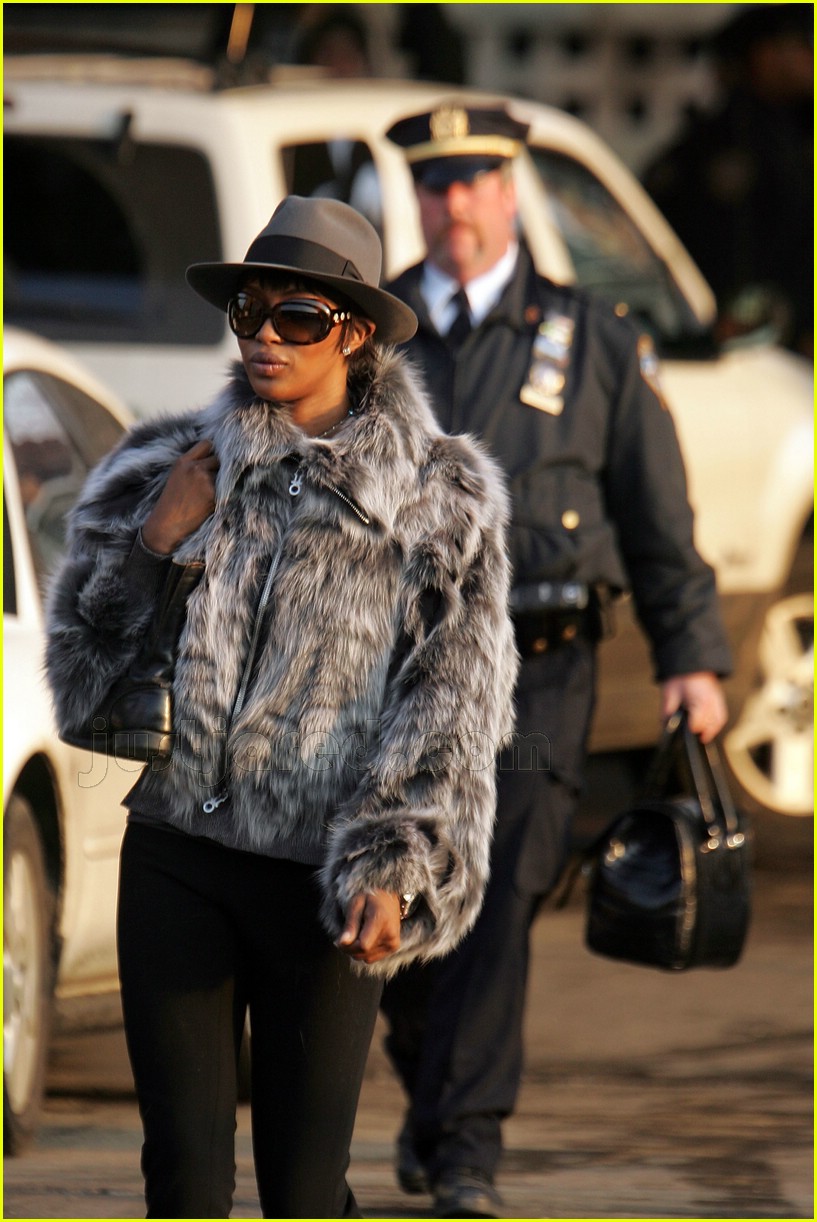 Naomi Campbell Reports for Sanitation Duty... in a Fur Coat Photo