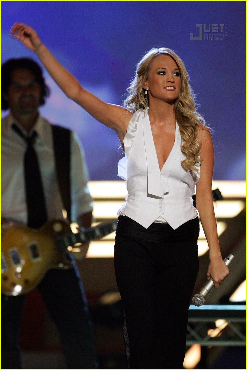 Carrie Underwood Wins Album of the Year: Photo 166361 | Carrie