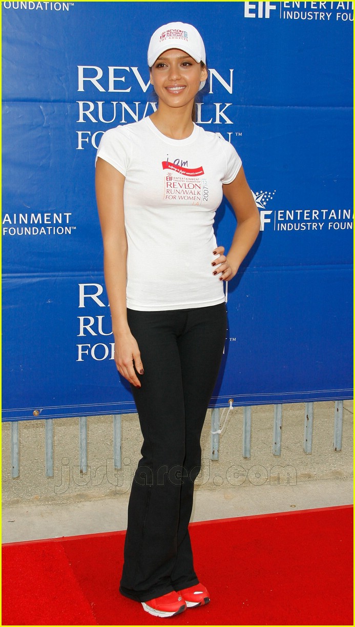 Celebrities @ Revlon Run/Walk 2007: Photo 160551 | Jessica Alba, Mandy ...