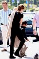 07 angelina jolie carrying shiloh