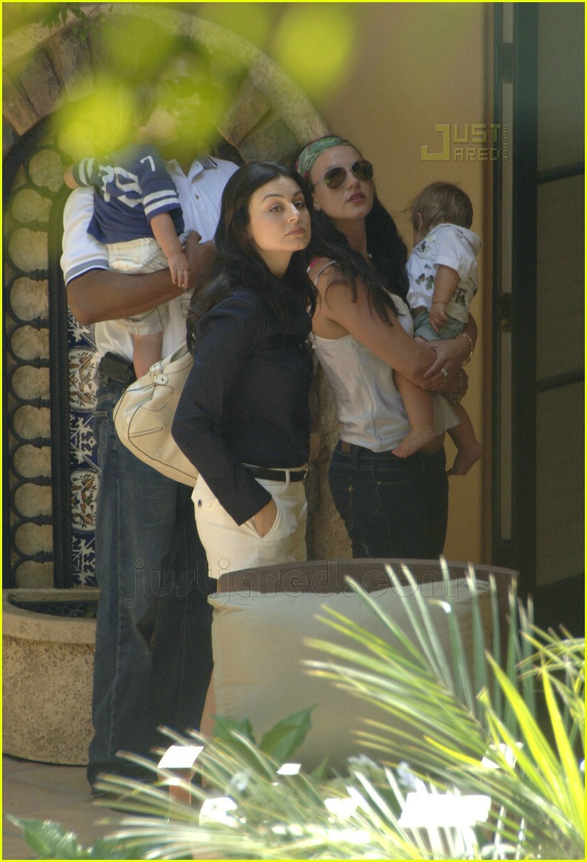 Photo britney spears pacific palisades mansion 02 Photo 501911