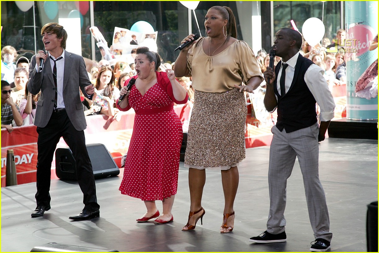 'Hairspray' Cast The Today Show Photo 499021 James Marsden, Queen