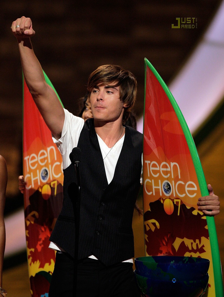 Zac Efron Teen Choice Awards Photo 547171 Photos Just Jared