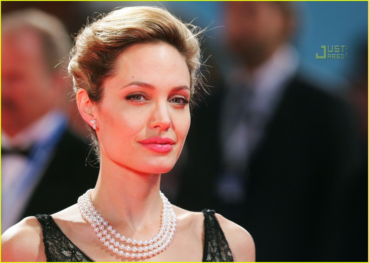 Jolie-Pitts @ Venice Film Festival 2007: Photo 560611 | Photos | Just
