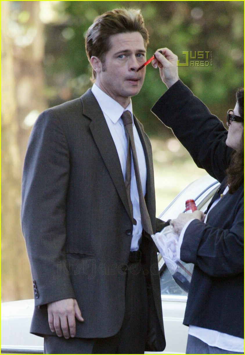 Brad Pitt Has a Bloody Nose Photo 608141 Photos Just Jared