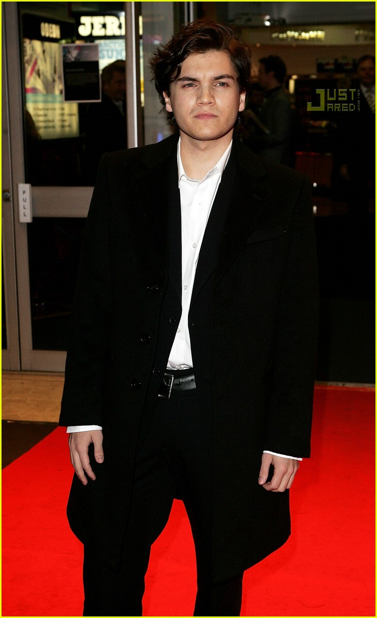 Emile Hirsch: Karaoke With Lindsay Lohan Was Fun: Photo 689841 | Photos