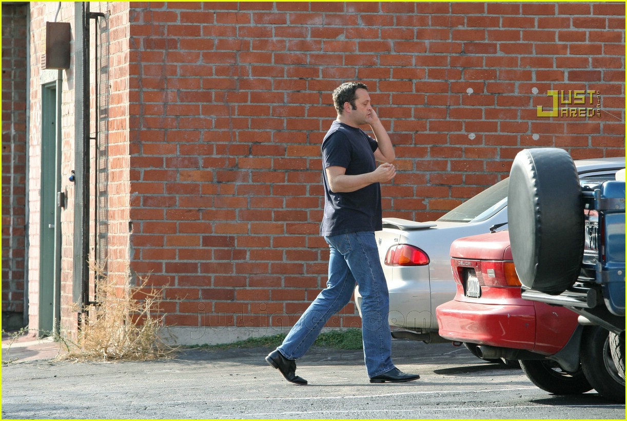 Vince Vaughn Say AHHHHHHH!!! Photo 663121 Photos Just Jared