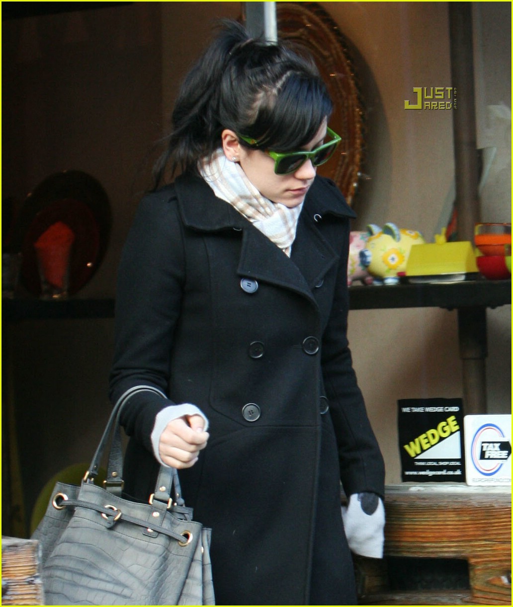 Lily Allen Let the Baby Bump Watch Begin! Photo 810551 Photos