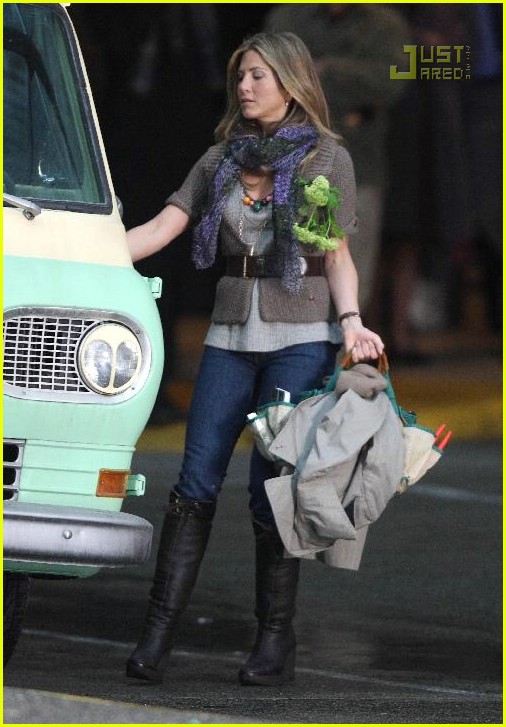 Jennifer Aniston is a Flower Girl Photo 850321 Photos Just Jared