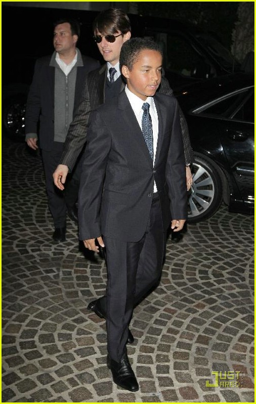 Happy 13th Birthday, Connor Cruise!: Photo 865381 | Photos | Just Jared