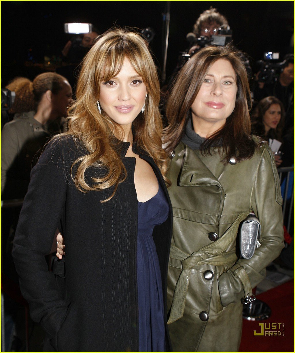 Jessica Alba Gives Us "The Eye" Photo 898381 Photos Just Jared