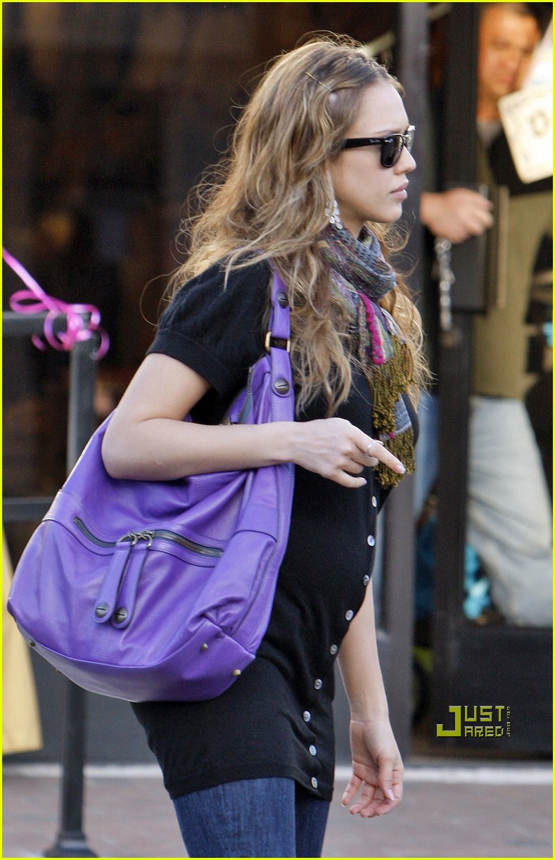 Jessica Alba is Pregnant in Purple Photo 935001 Photos Just Jared