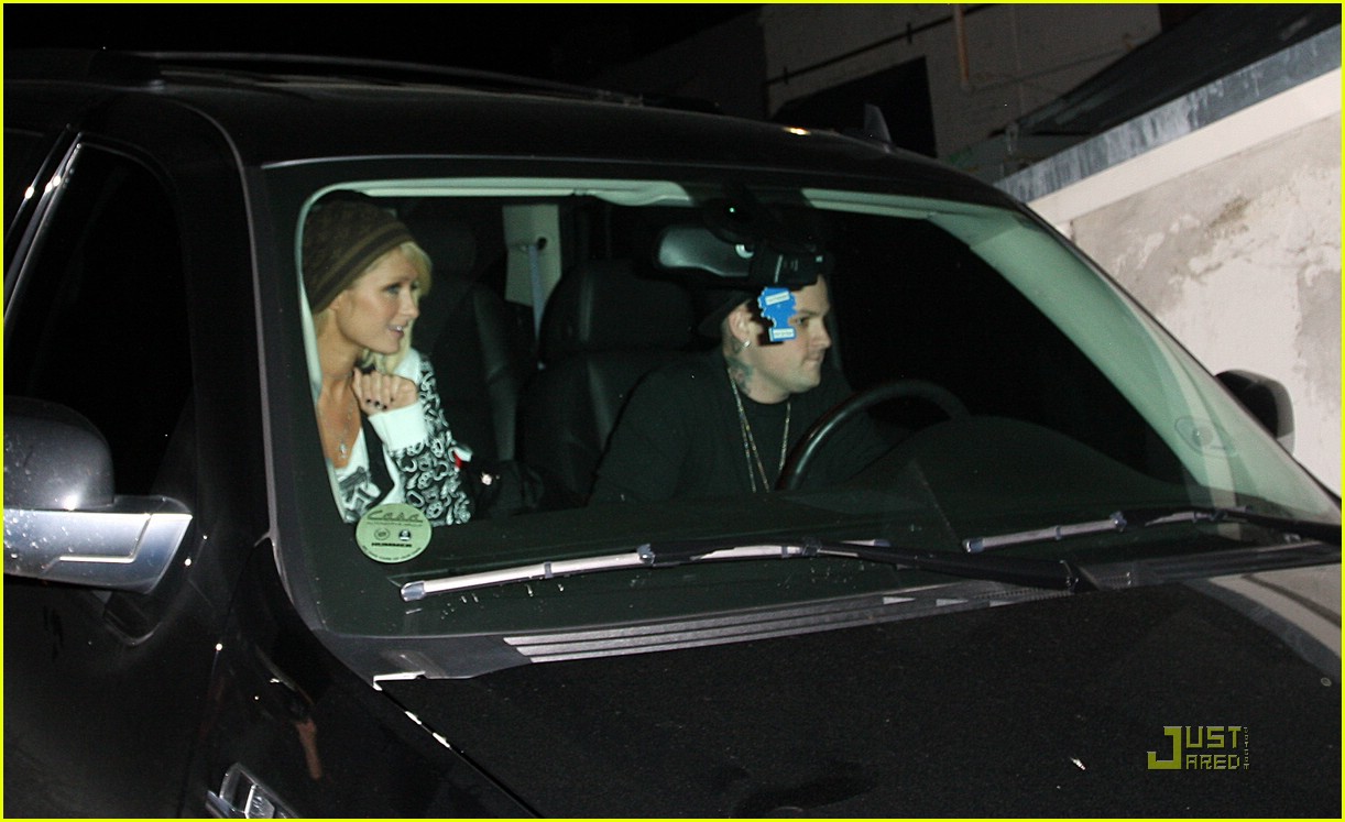 Paris Hilton & Benji Madden Still Going Strong Photo 957601 Photos(01)