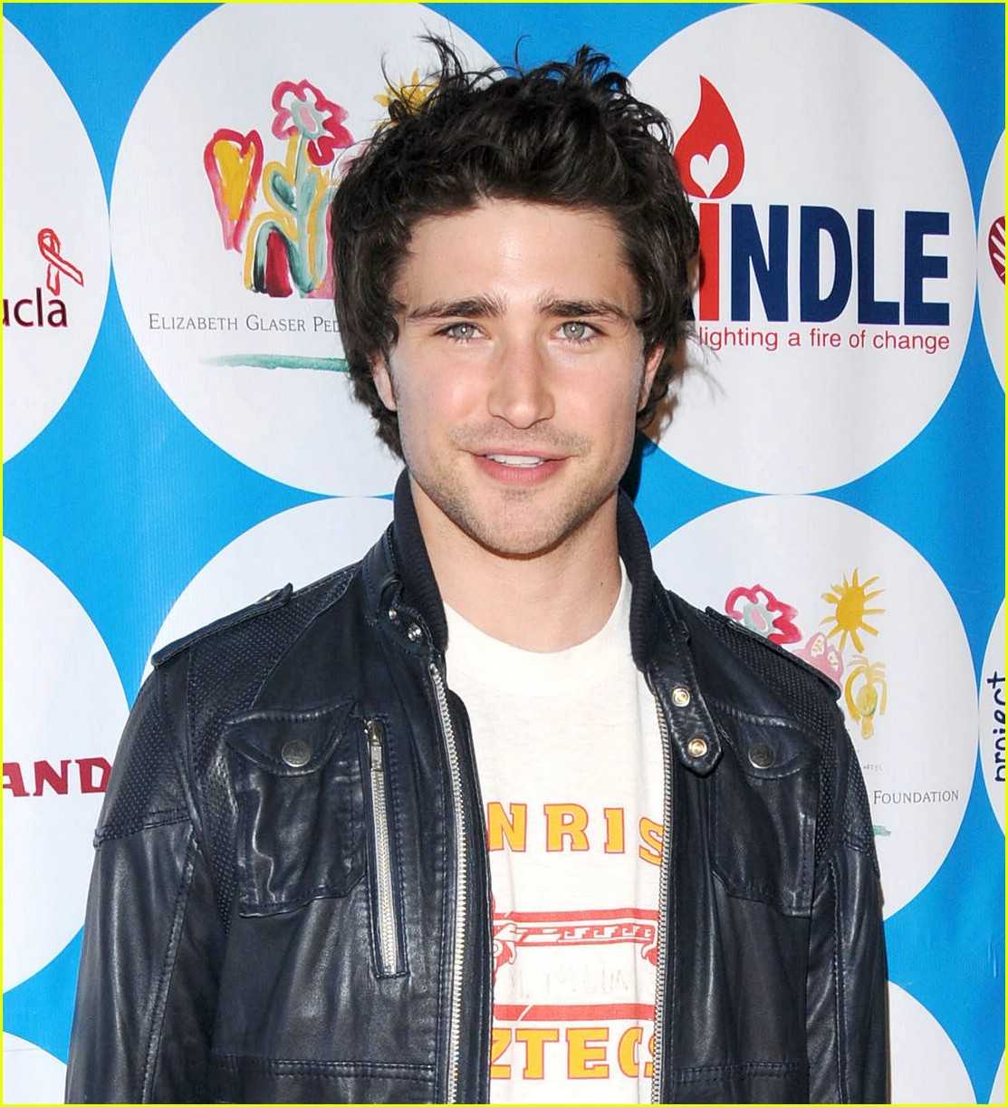 Matt Dallas Dances the Night Away Photo 940441 Photos Just Jared
