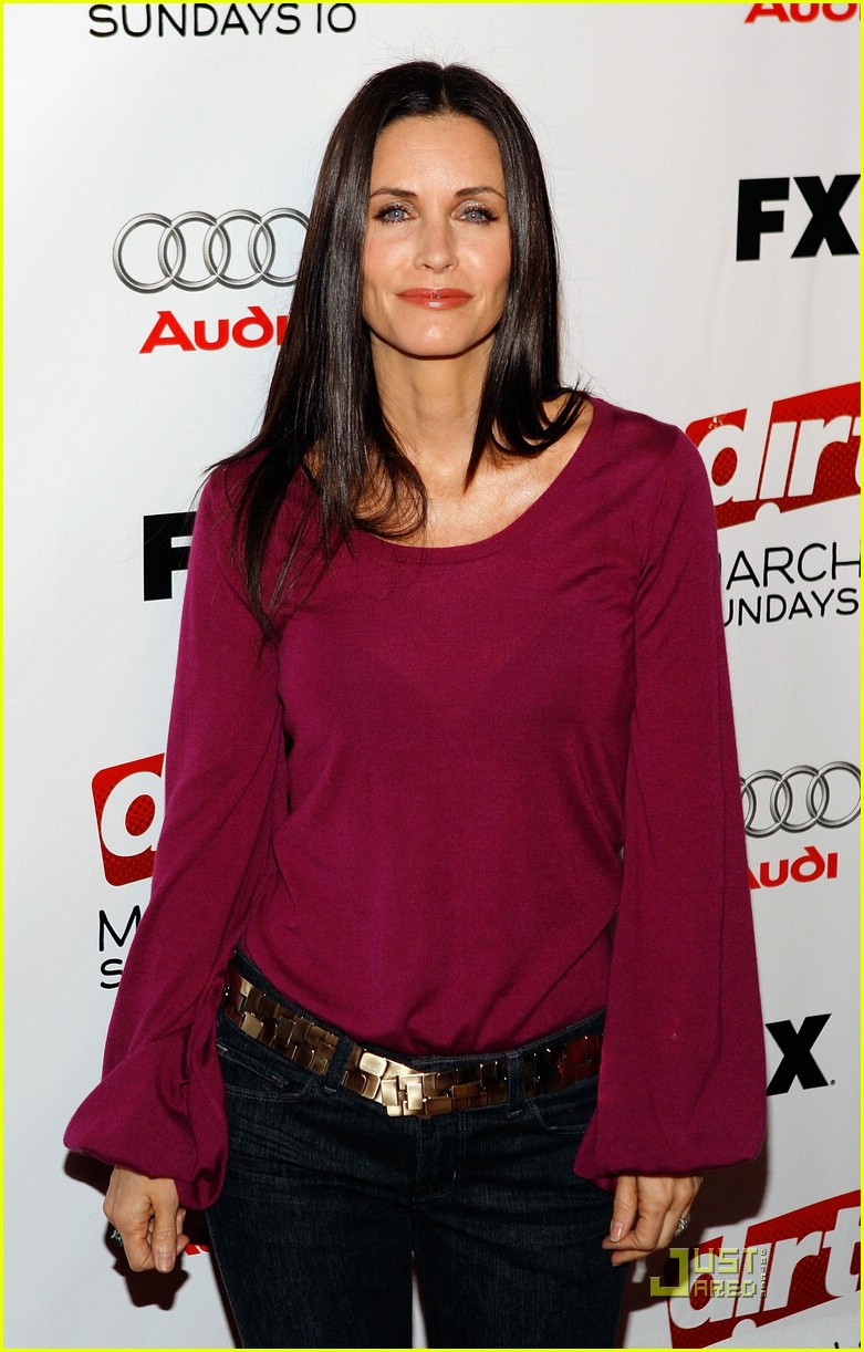 Courteney Cox Dishes the Dirt Photo 965201 Photos Just Jared