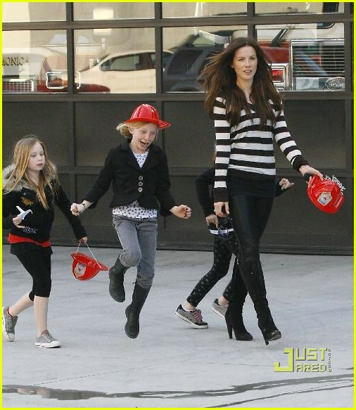 Happy Birthday, Lily Sheen!: Photo 909631 | Photos | Just Jared