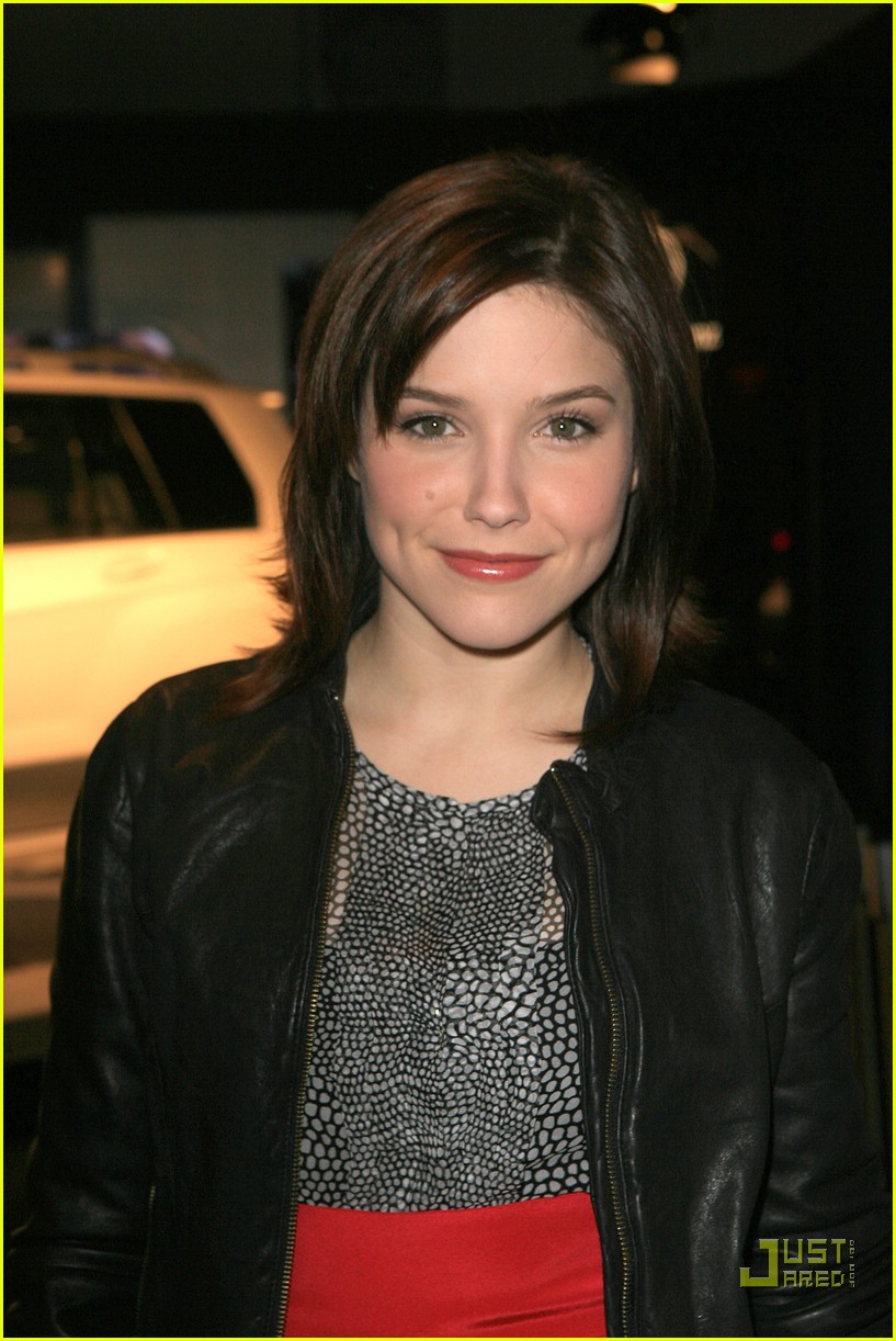 Sophia Bush Lights, Camera, Fashion! Photo 901571 Photos Just