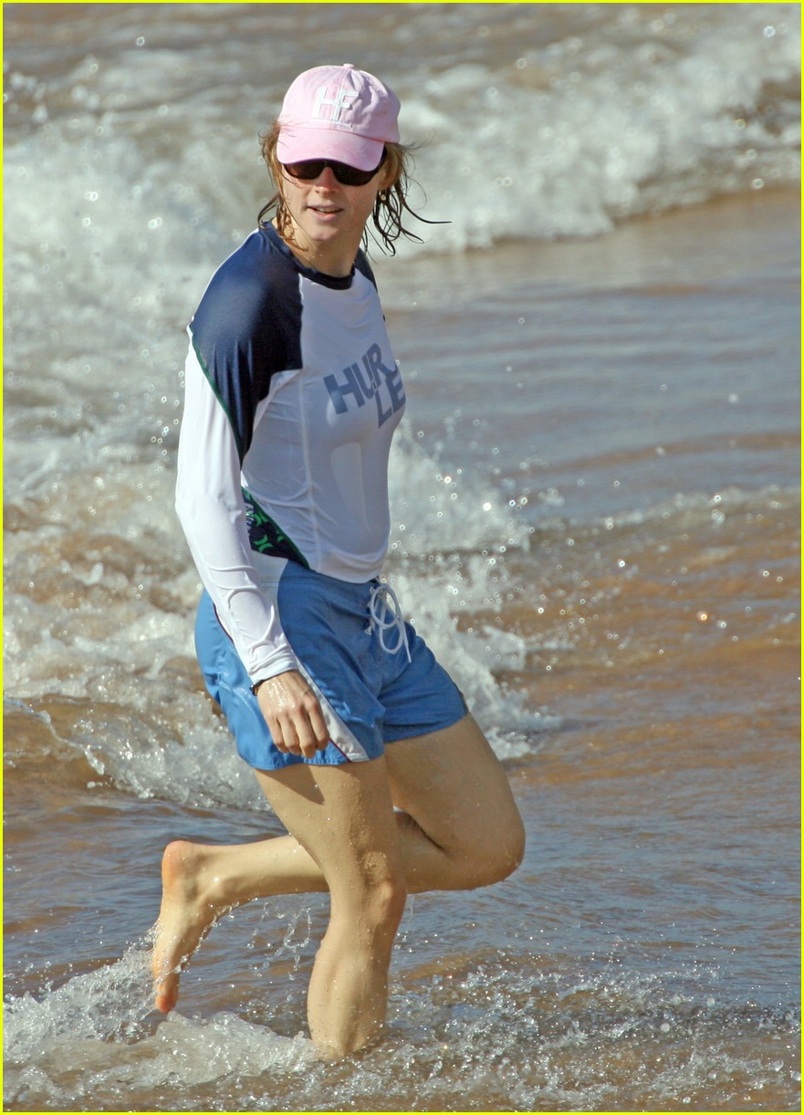 Jodie Foster's Easter Sunday With Her Sons: Photo 1016571 | Photos