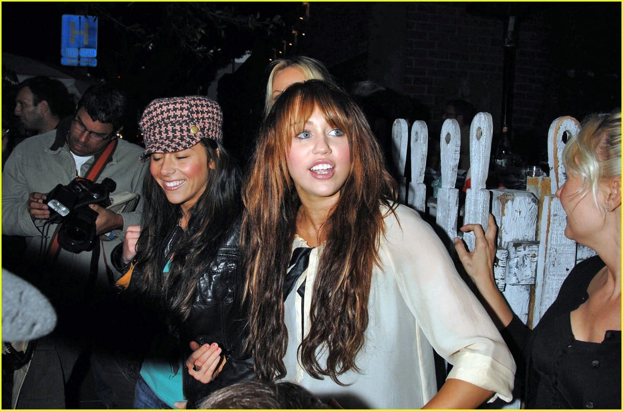 Photo: miley cyrus beverly hills 04 | Photo 1029441 | Just Jared