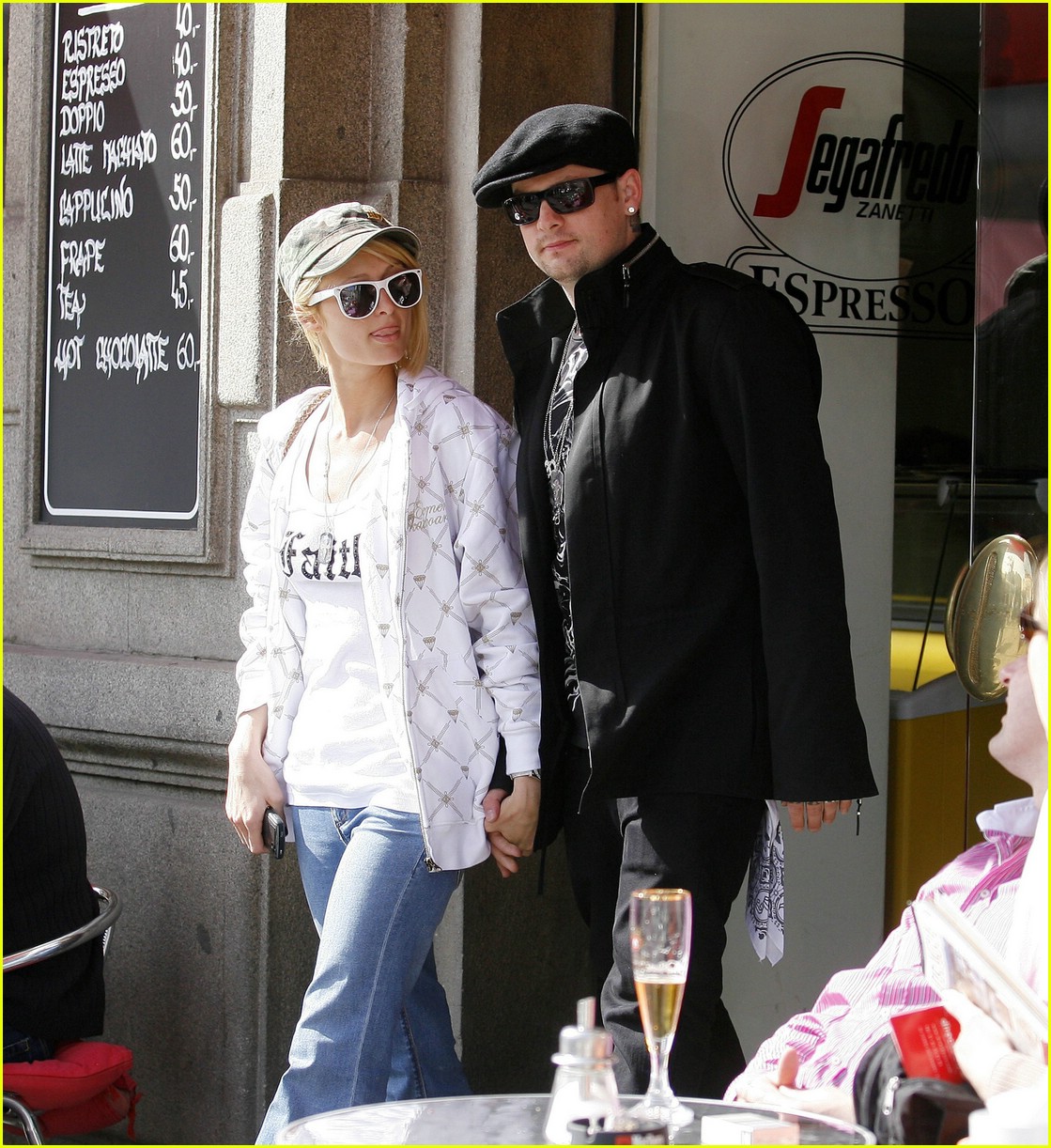 Paris & Benji are Lovebirds Photo 1032941 Photos Just Jared(01)