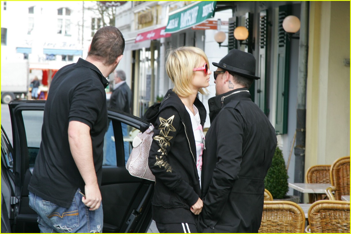 Paris & Benji are Lovebirds Photo 1033031 Photos Just Jared