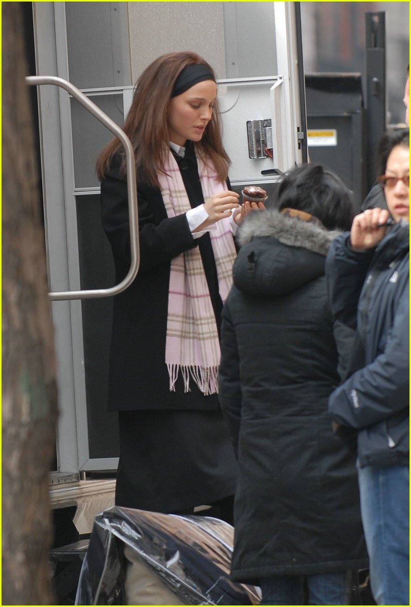 Natalie Portman is Kosher Vegetarian Photo 996541 Photos Just