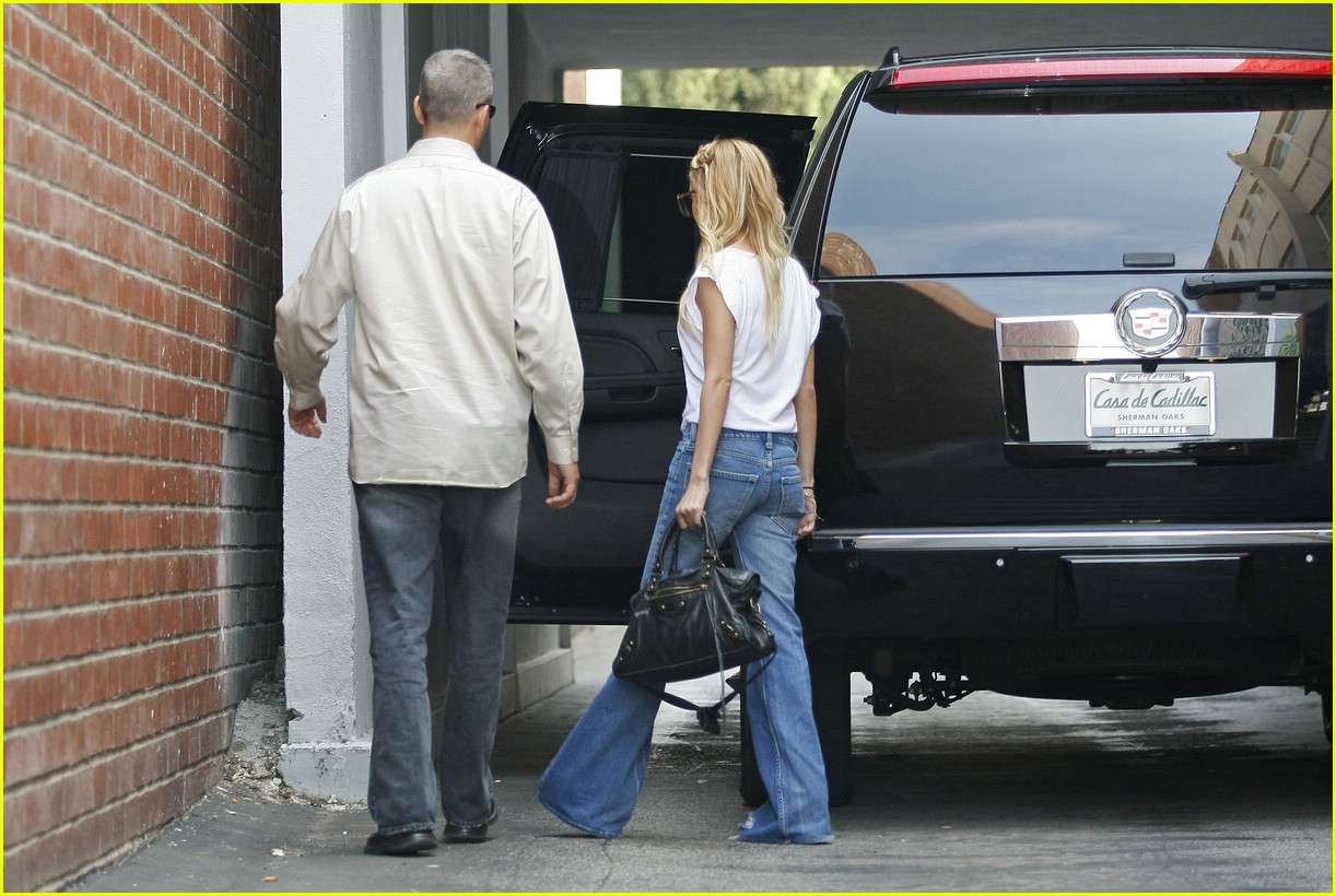 Nicole Richie Launches Maternity Line Photo 1040471 Photos Just