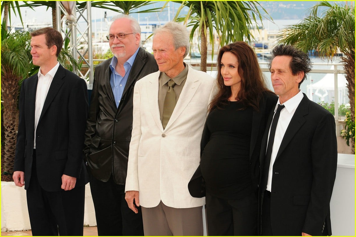 angelina jolie cannes changeling photocall 16