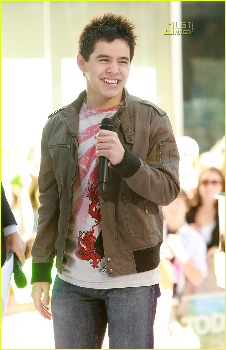 David Cook Loves His Cougar Fans: Photo 1166931 | Photos | Just Jared ...