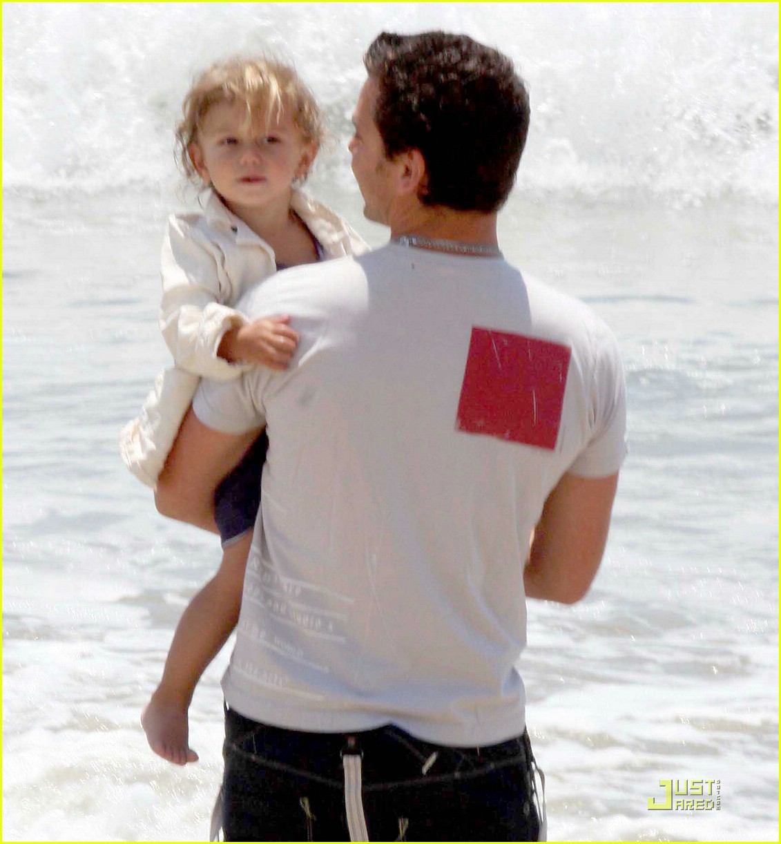 Kingston Rossdale’s Beach Birthday: Photo 1158681 | Photos | Just Jared