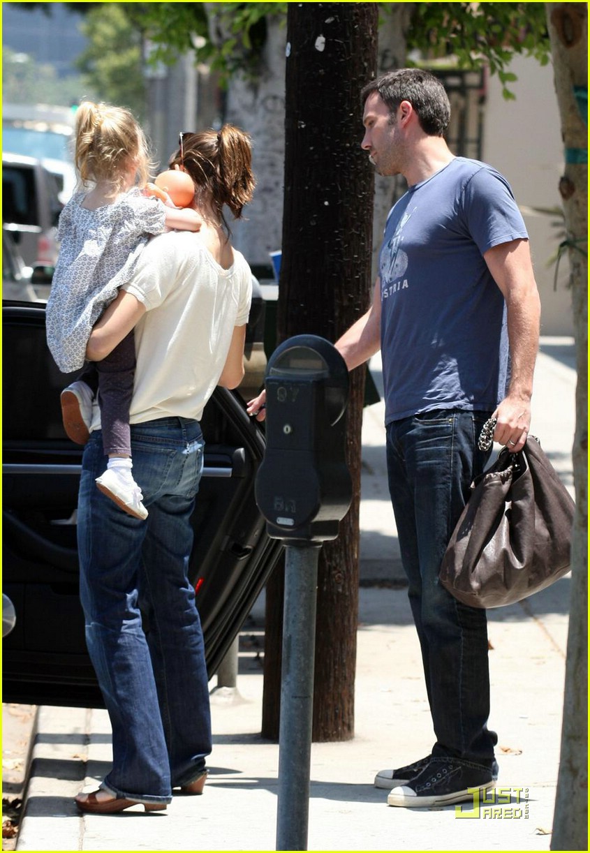 Jennifer Garner is an Early Bird Photo 1236091 Photos Just Jared