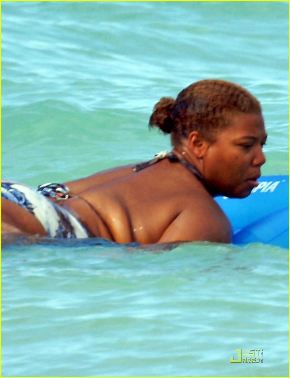 Queen Latifah is Swimsuit Sexy: Photo 1175921 Pictures Just 