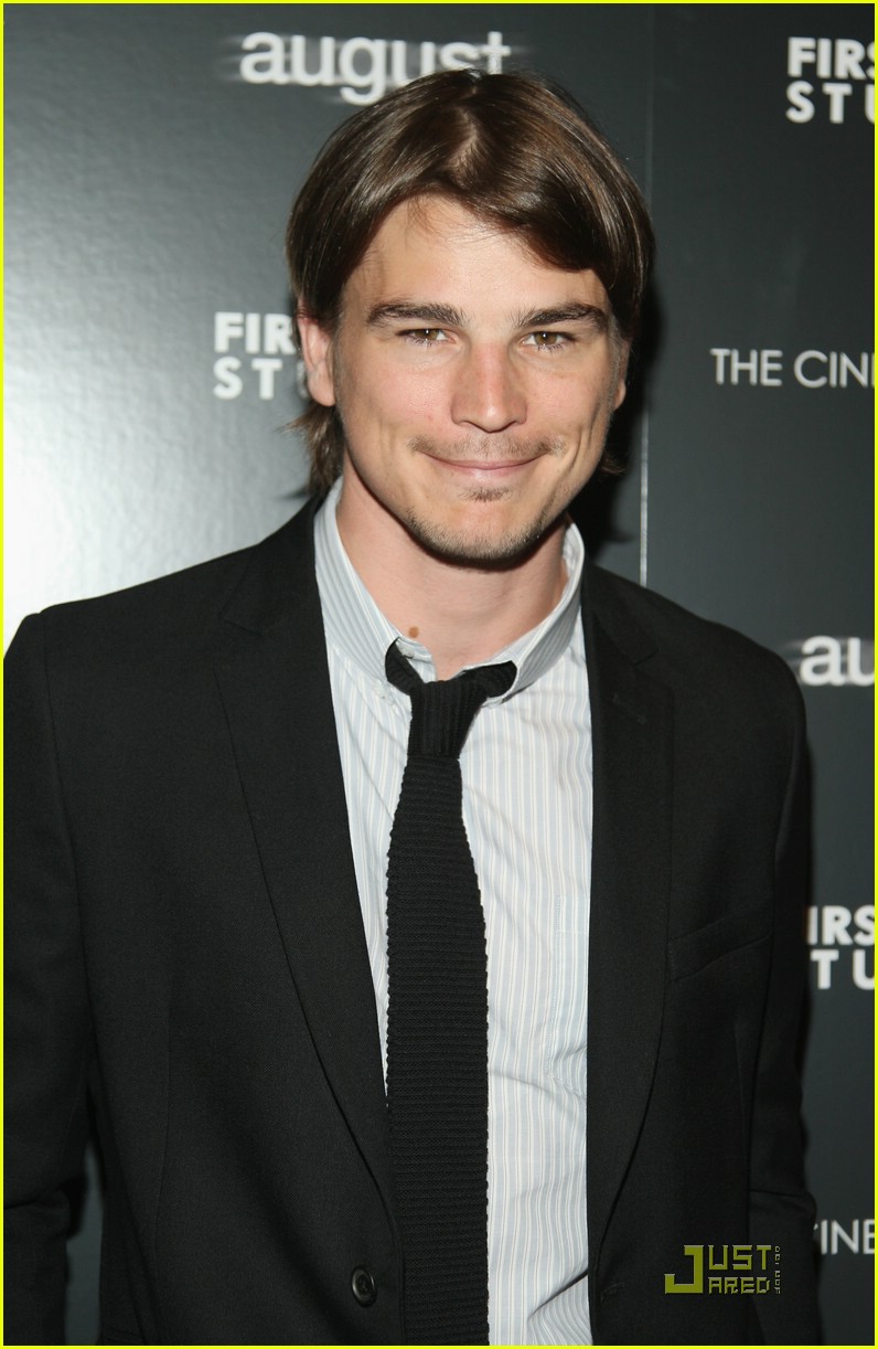 Josh It's Hammer Time! Photo 1265571 Photos Just Jared