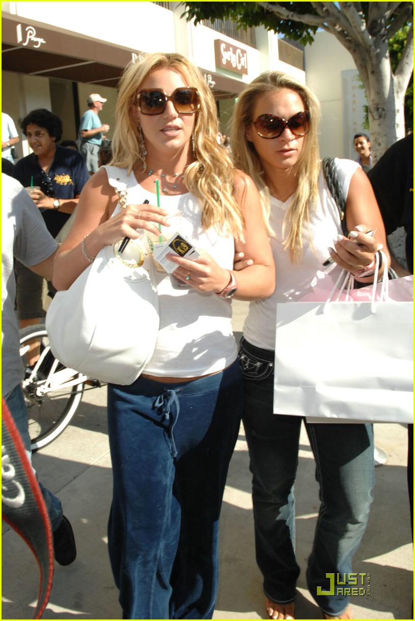 Britney Spears Goes Lesbian Killer Photo 1322381 Britney Spears