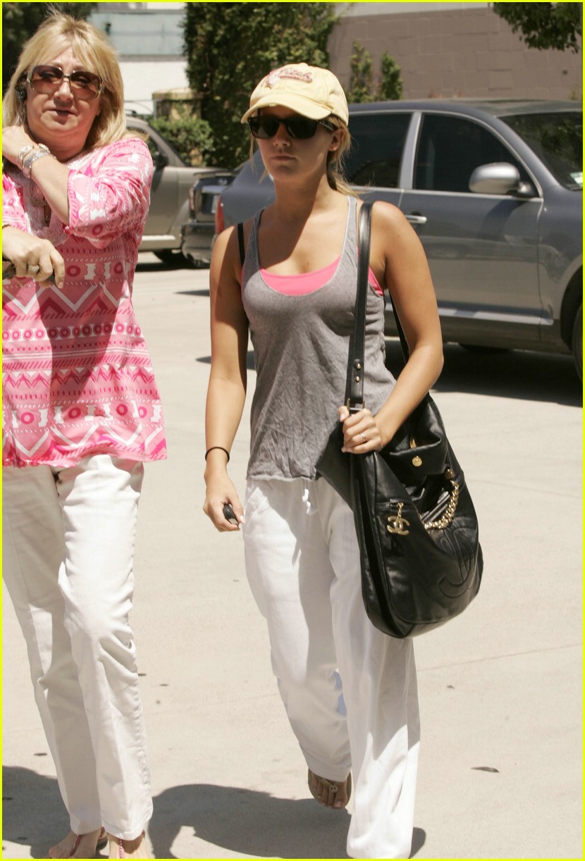 Ashley Tisdale I Want My Own Exercise Equipment! Photo 1357361