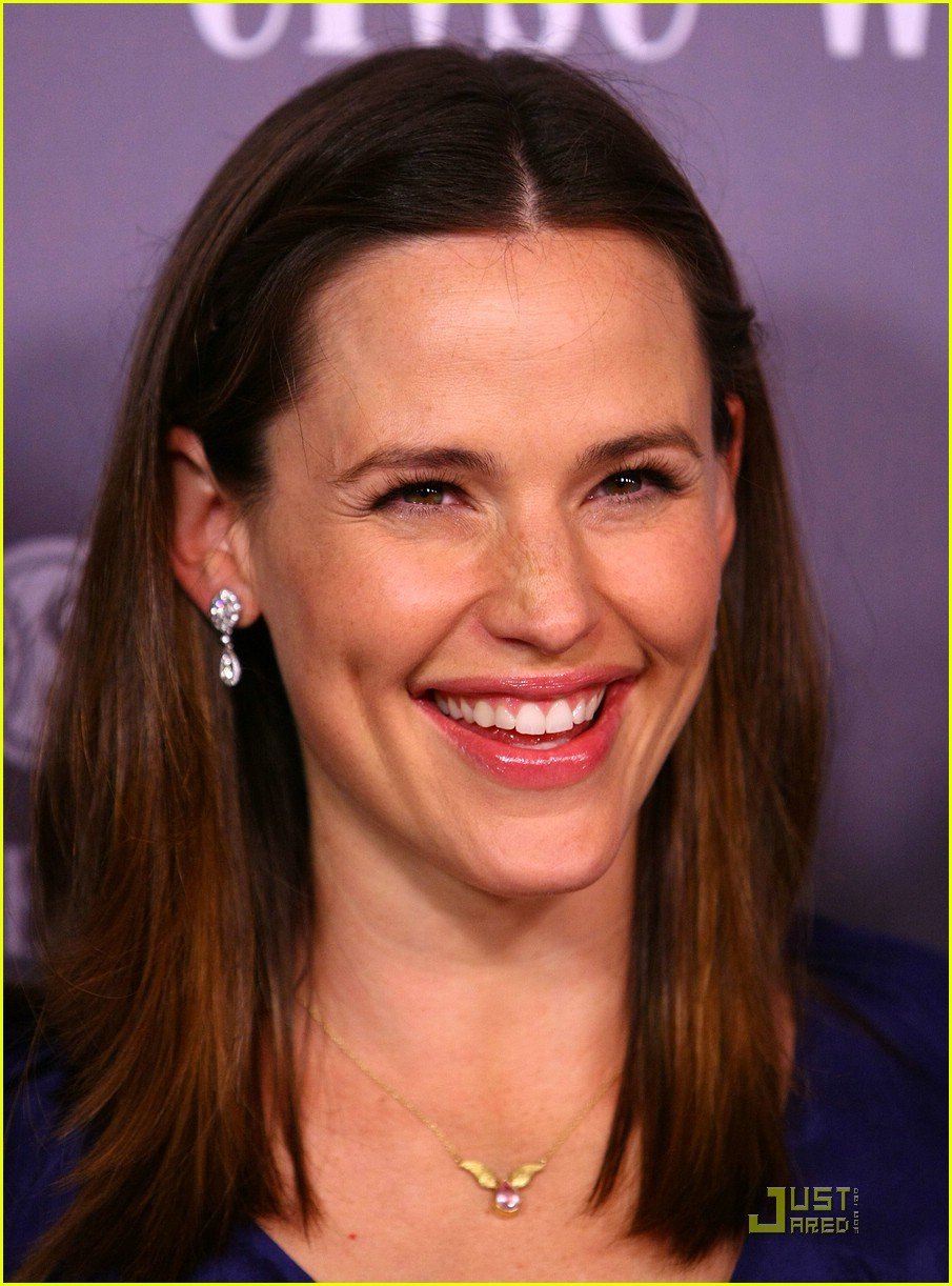 Jennifer Garner is Pink Party Pretty Photo 1418261 Celebrity Babies