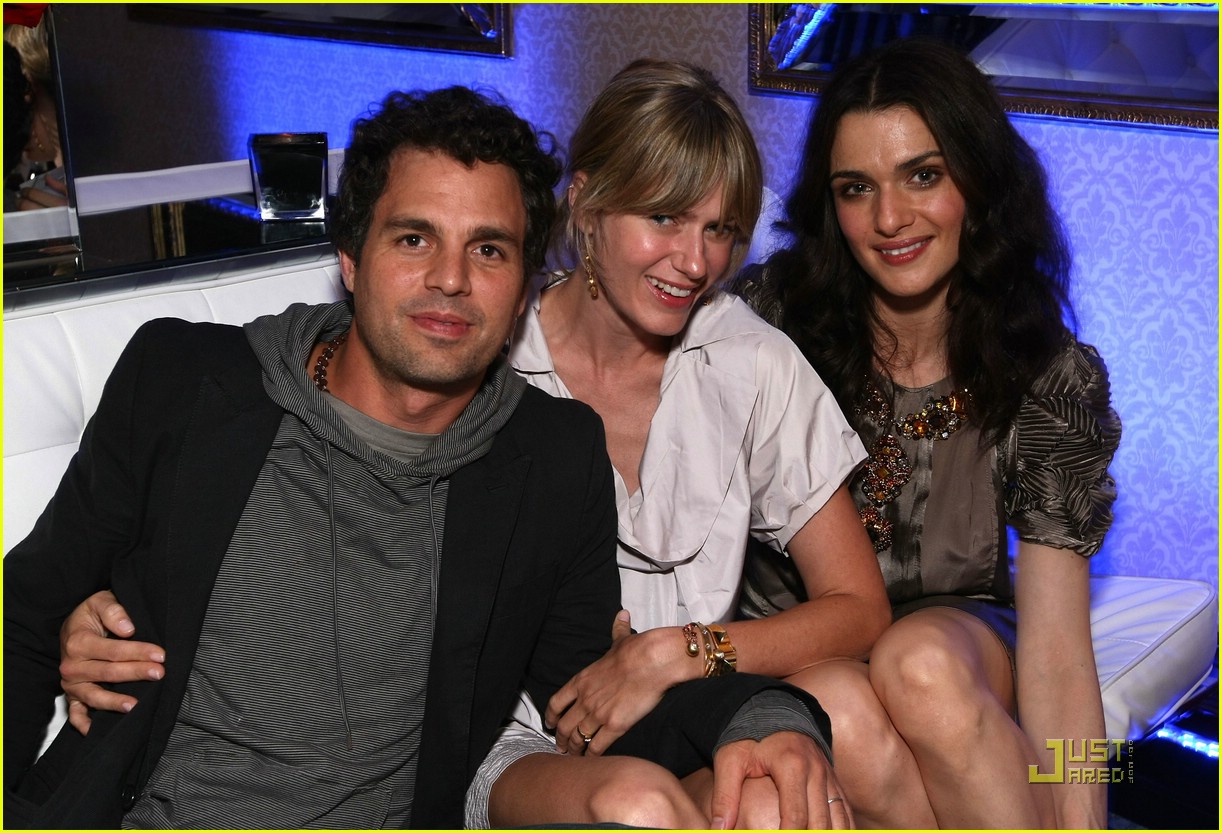 Rachel Weisz is a Brothers Bloom Babe Photo 1414501 Photos Just