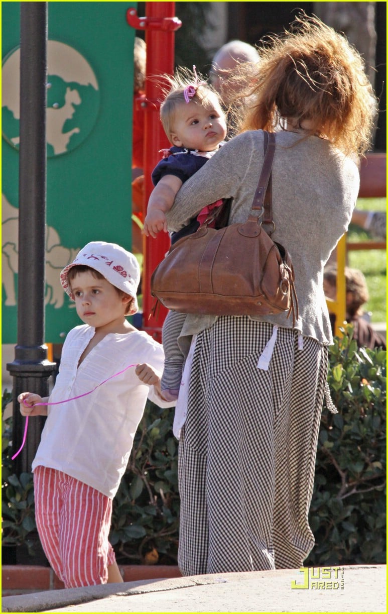 Nell Burton is Cute as Pie: Photo 1524351 | Billy Ray Burton, Celebrity