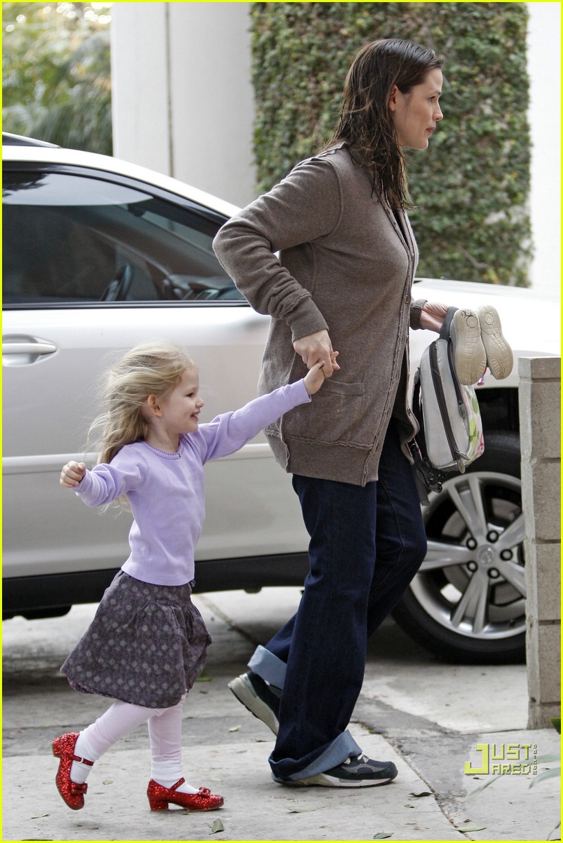 Violet Affleck’s Violet Day!: Photo 1667241 | Ben Affleck, Celebrity
